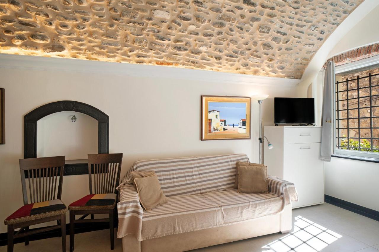 Апартаменты La Credenza, Borgo Dei Pescatori Черво Экстерьер фото